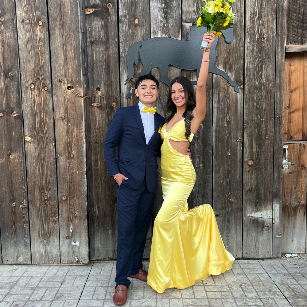 Yellow satin maxi dress with cut-out back #promdress